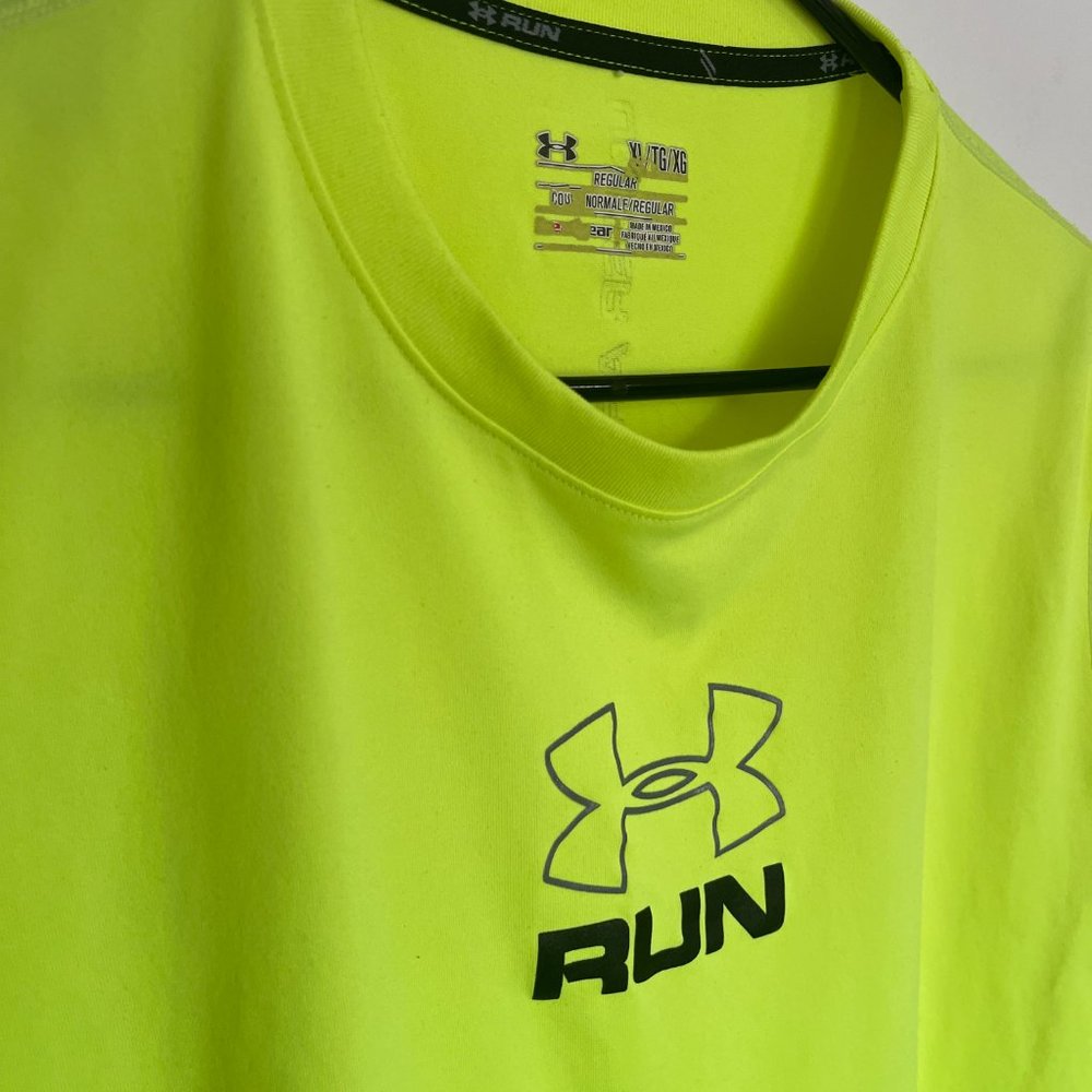 UNDER ARMOUR  (XL Shirt) - Picture 8 of 9